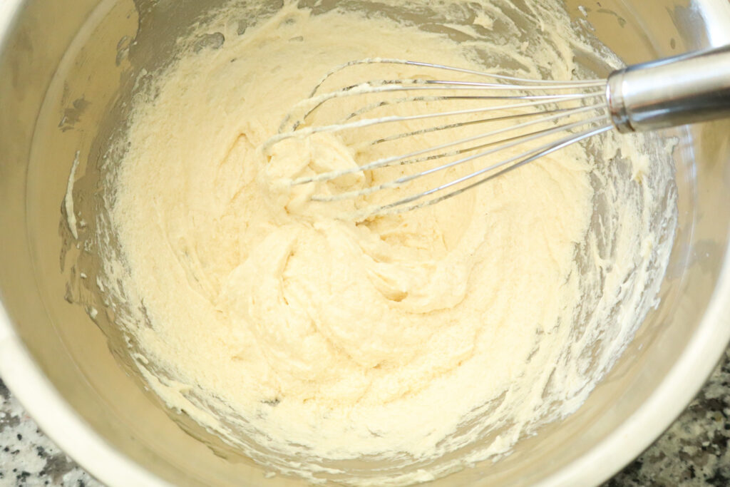 honey buttercream frosting