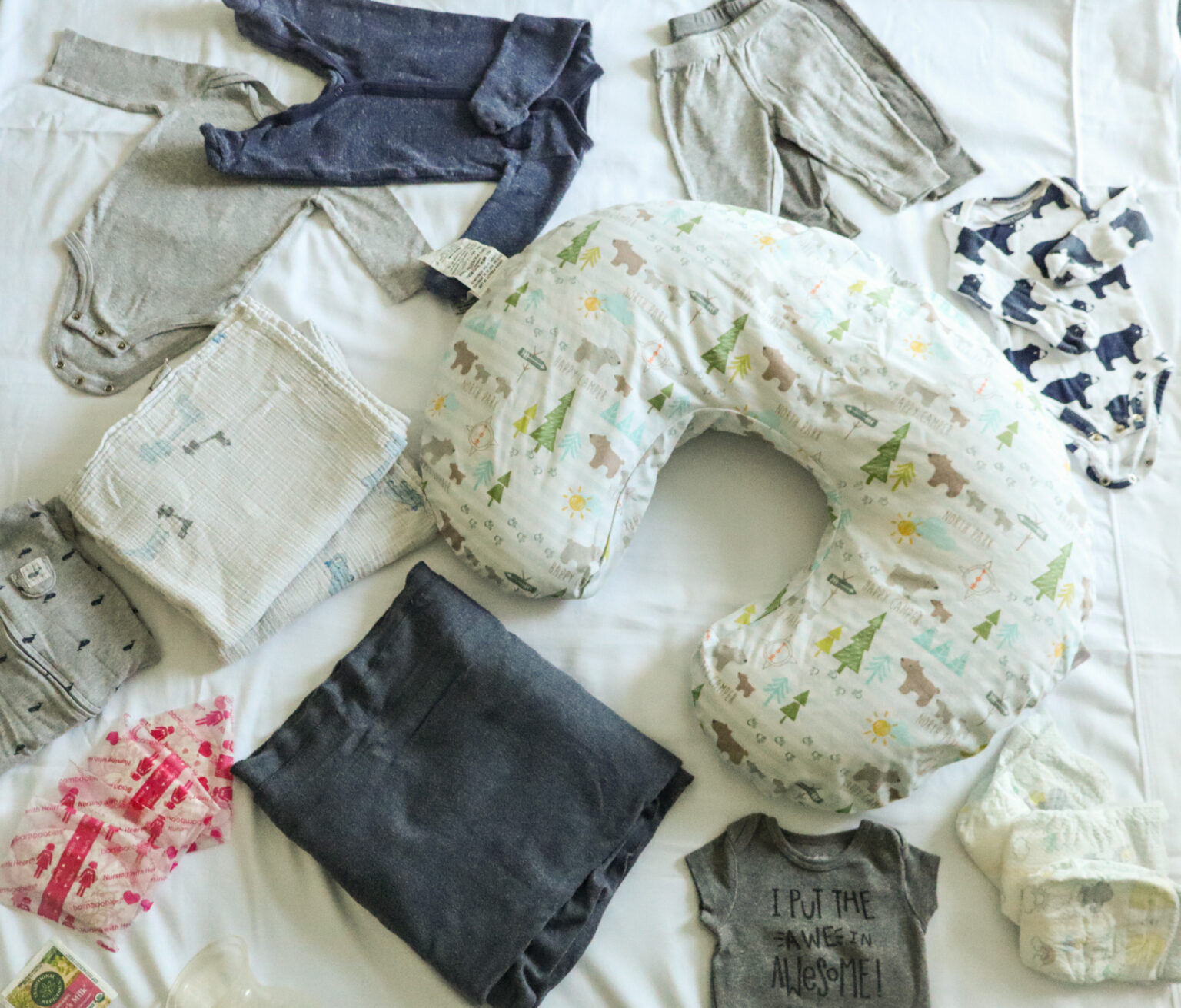 Gallery Detail: Minimalist Baby Checklist