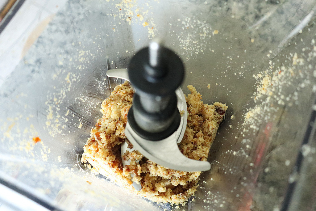 blended crust for refined sugar free peanut butter cheesecake