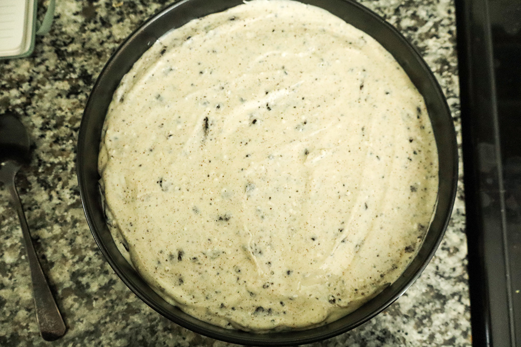 ready to bake cookies and cream cheesecake